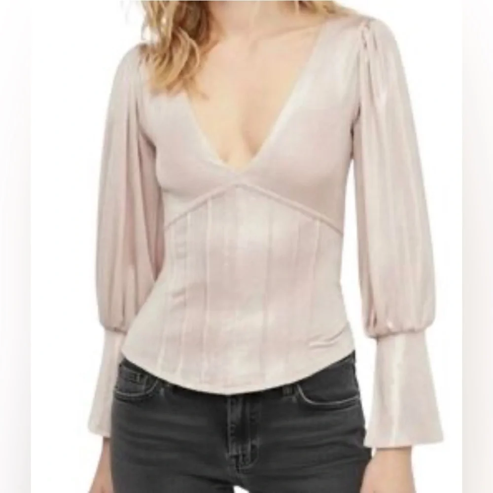 Free People Killer Queen Tee in Pink Blush Blouse Women's Top Shirt Size medium